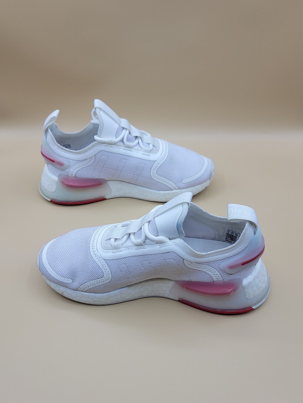 Adidas Originals NMD V3 Youth Kid's Shoes Size 4Y White Red Blue Low-Top Sneaker - Picture 8 of 9